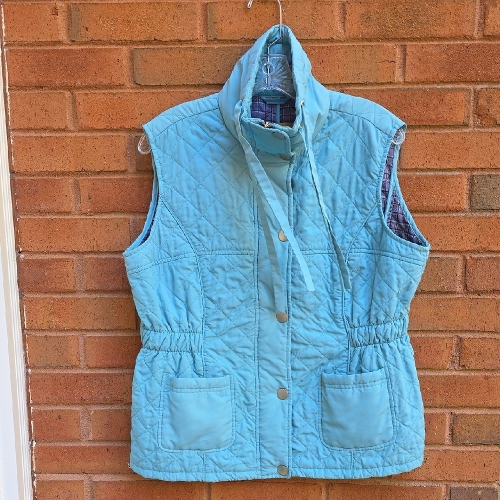 Peck & Peck Teal Blue Quilted Vest.  Size Large